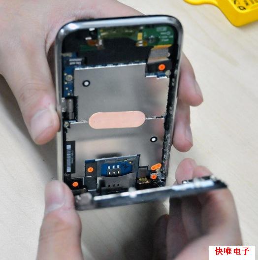 聯(lián)通iPhone 3G拆機(jī)圖解