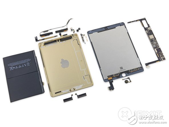 照例來張全家福。這一次，iFixit 給 iPad Air 2 打出的可維修指數(shù)為 2 分，分?jǐn)?shù)越高，越容易維修，最高為 10 分。